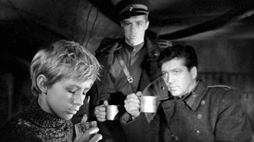 浅析美苏两国电影领域文化冷战