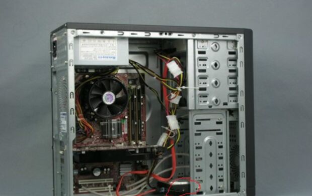 主机偶尔嗡嗡响怎么回事