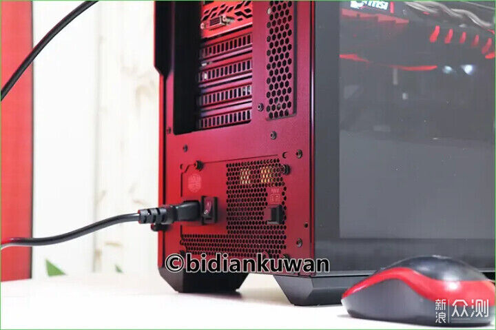 顶级电脑主机一个月耗电多少