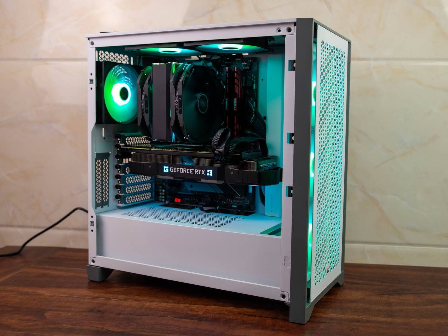 马士基货轮主机