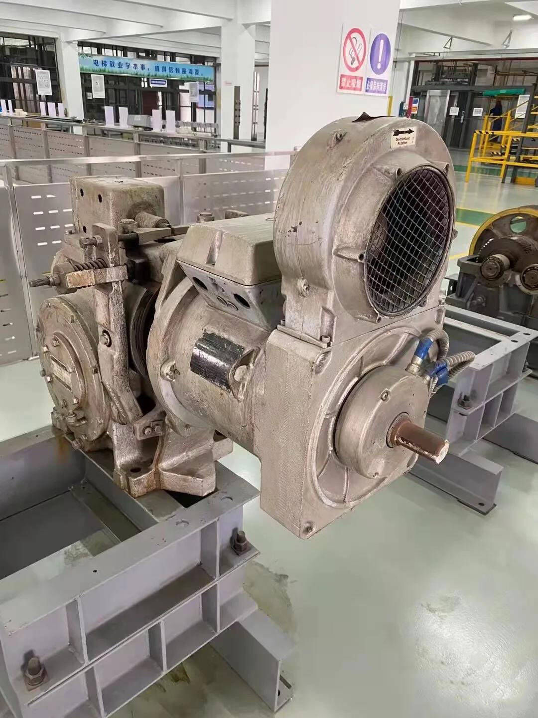 强制驱动电梯主机