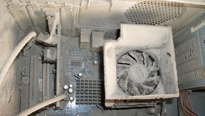 如何简单清理主机灰尘